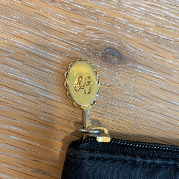 Lulu Guinness London Kiss and Make Up Top Zipper Pouch Red Lips - Picture 4 of 9